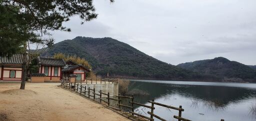 부여 서동요 세트장