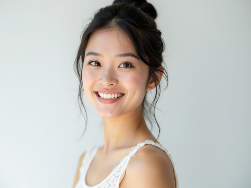 미소짓는 젊은 여성
